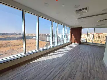 Offices For rent in Trivium Square Mall - INMA, Compounds in New Cairo, 173 sqm