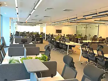 Administrative For rent in Hyde Park Business District, Compounds in New Cairo, 318 sqm
