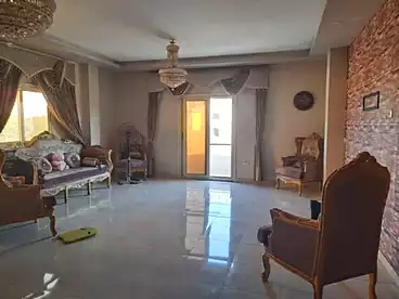 عقارات للبيع في الحي الخامس، العبور، 150 متر
