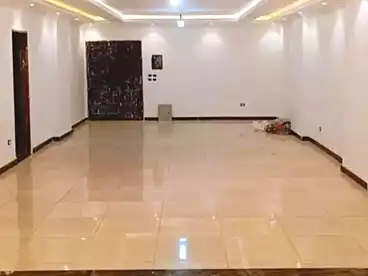 Apartments For sale in Khatem El Morsalin St, Tersa, 290 sqm