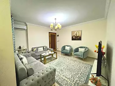 شقق للبيع في شارع بورسعيد، كامب شيزار، 125 متر