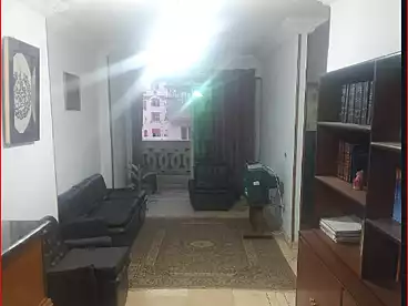 شقق للبيع في شارع جمال عبد الناصر، فيكتوريا، 100 متر