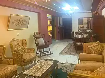 شقق للبيع في شارع أحمد بسيوني، حدائق القبة، 125 متر