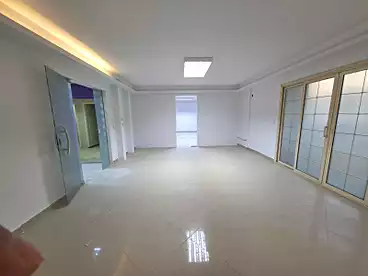 Administrative For rent in Abd El Hameed Badawi St., Sheraton, 300 sqm