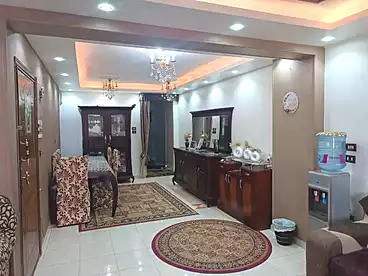 شقق للبيع في شارع محمود زكي، حلوان، 145 متر