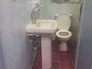 Administrative For rent in Hamamat El Koba, Hadayek El Koba, 100 sqm