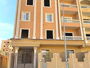 شقق للبيع في الأندلس العائلي، الأندلس، 240 متر