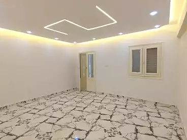 شقق للبيع في شارع عين شمس، البيطاش، 100 متر