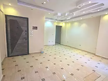 شقق للإيجار في شارع جمال عبد الناصر، جسر السويس، 120 متر