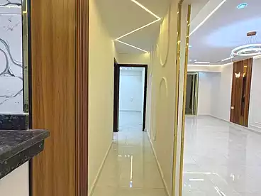 شقق للبيع في شارع المجزر الالي، اللبيني، 150 متر