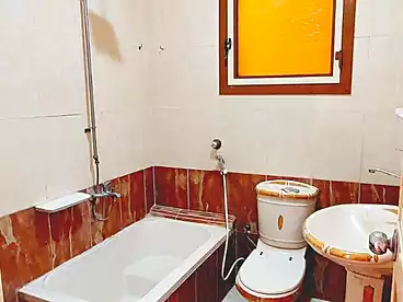 عقارات للبيع في شاطئ النخيل - ٦ اكتوبر، العجمي، 100 متر