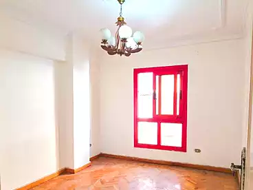 Apartments For sale in Abd El Aziz Fahmy St., Stanley, 185 sqm