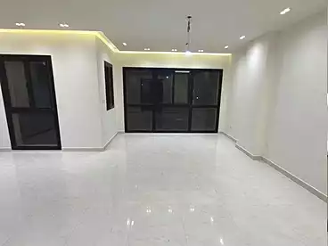 عقارات للإيجار في شارع عبد الحليم محمود، عين شمس، 200 متر