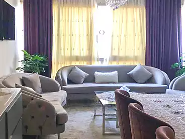 شقق للبيع في شارع جاردن سيتي، سموحة، 100 متر