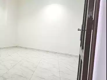 شقق للإيجار في شارع 14، سرايات المعادي، 200 متر