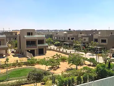 فلل للبيع في كمبوند بالم هيلز قطامية أكستنشن - PK2، كمبوند بالتجمع الخامس، 386 متر