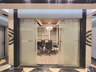 للإيجار في شارع التسعين الشمالي، شارع التسعين، 190 متر