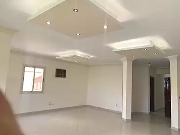 For rent in Second Sector, New Cairo - 5th Settlement, 200 sqm