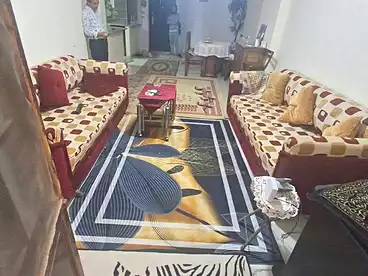 شقق للبيع في شارع الاربعين، بيانكي، 100 متر