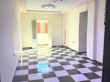 شقق للبيع في اسكوت، ميامي الجديدة، 100 متر