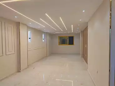شقق للبيع في اللبيني، فيصل، 160 متر