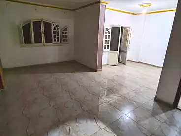 Apartments For rent in Nile Corniche St., Hadayek Helwan, 135 sqm