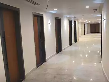 مكاتب للبيع في زاها بارك مول - هوم تاون، Mu23، 35 متر