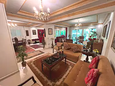 عقارات للبيع في شارع شاهين، العجوزة، 220 متر