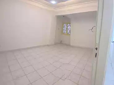 شقق للبيع في شارع عبد الفتاح الطلخاوي، البيطاش، 120 متر