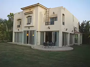 فلل للبيع في كمبوند جاردينيا بارك 2 - اي جي اي، كمبوند في ٦ اكتوبر، 330 متر