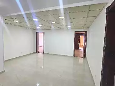 عقارات للإيجار في شارع الثورة، مصر الجديدة، 250 متر