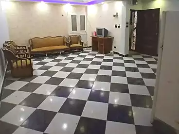 شقق للبيع في شارع عبد المنعم جابر، الهانوفيل، 100 متر