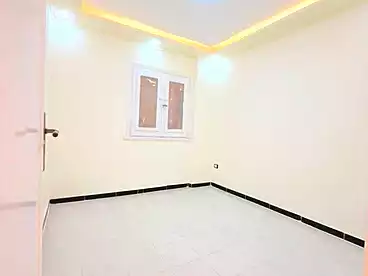 شقق للبيع في شاطئ النخيل - ٦ اكتوبر، العجمي، 100 متر