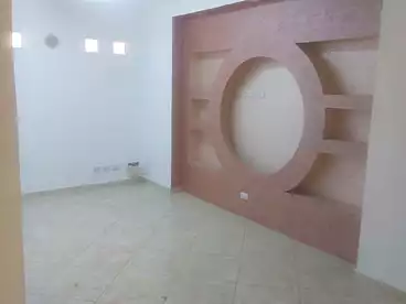 شقق للبيع في شارع اسماعيل كامل، حلوان الشرقية، 165 متر