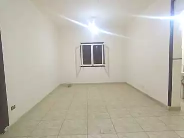 Apartments For sale in Mostafa Fahmy St., Helwan, 155 sqm