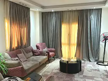 شقق للبيع في الحي السابع، العبور، 160 متر