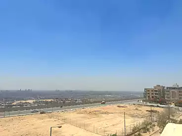 عقارات للبيع في شارع 9، الهضبة العليا، 160 متر