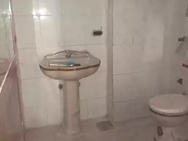 عقارات للبيع في أبو يوسف، العجمي، 75 متر