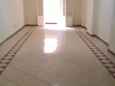 عقارات للبيع في كامب شيزار، الاسكندرية، 165 متر