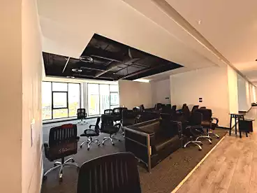 Administrative For rent in Cairo Business Park - Misr Italia, Compounds in New Cairo, 240 sqm