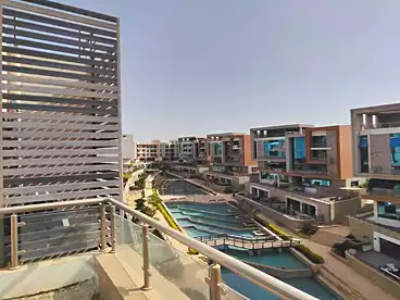 شقق للبيع في كمبوند لاميرادا - جراند بلازا، كمبوند بالتجمع الخامس، 468 متر