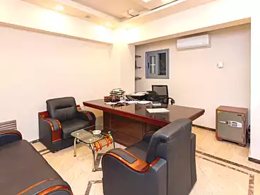 Administrative For rent in El-Gaish Rd, Camp Cesar, 360 sqm
