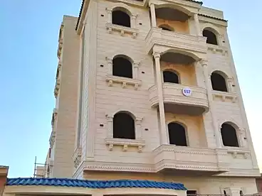 Building For sale in Neighborhood 2, Hai El Banafsg - Sixth Neighborhood, 276 sqm