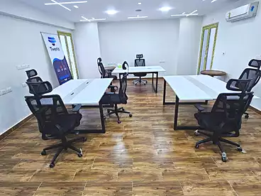 مكاتب للإيجار في أبراج سما المعادي، كمبوند بالمعادي، 190 متر
