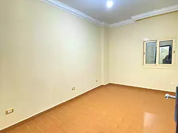 Apartments For rent in Street 1, Fourth Neighborhood, 180 sqm