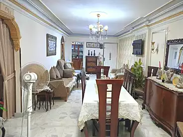 Apartments For sale in Gamal Abdel Nasser St., El Mandara, 150 sqm