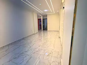 شقق للبيع في شارع خليل حماده، سيدي بشر بحري، 125 متر