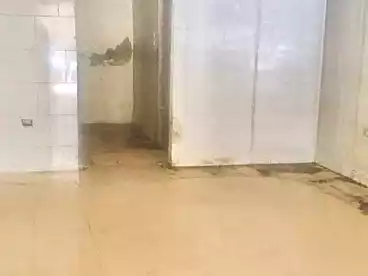 Commercial For sale in Ali Shaarawy Basha St., Hadayek El Koba, 200 sqm