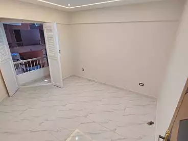 Apartments For sale in Khaled Ibn El Walid St., Sidi Beshr Bahri, 70 sqm