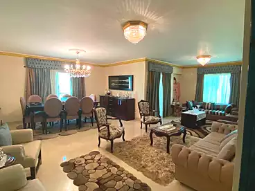 Duplex with Garden For sale in Street 1, Fourth Neighborhood, 406 sqm